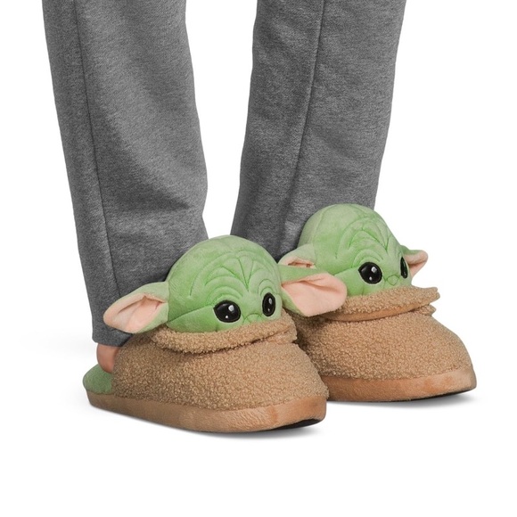 Star Wars Grogu 3D Character Slippers - BRAND NEW - Picture 2 of 10